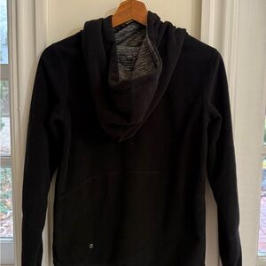 Lululemon Black Cozy Hoodie. Good used condition. No inside tag